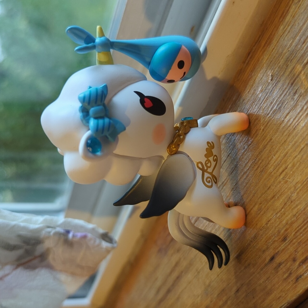 Tokidoki unicorno series 11 special delivery blue
